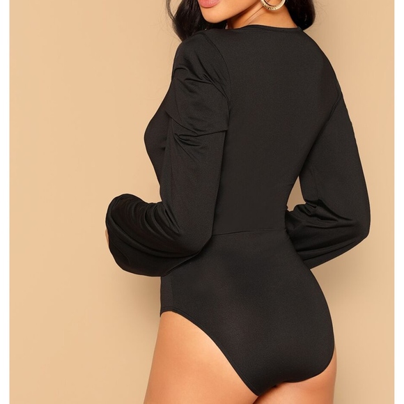 Black V Neck Puff Sleeve Bodysuit - Picture 2 of 6